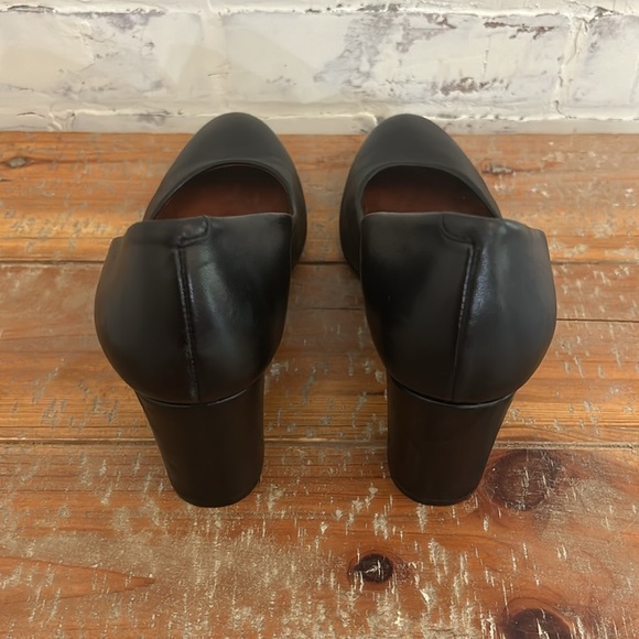 Vionic Mariana Women’s Size 7 Black Block Heel Pumps Leather Classic Comfort - Picture 4 of 12